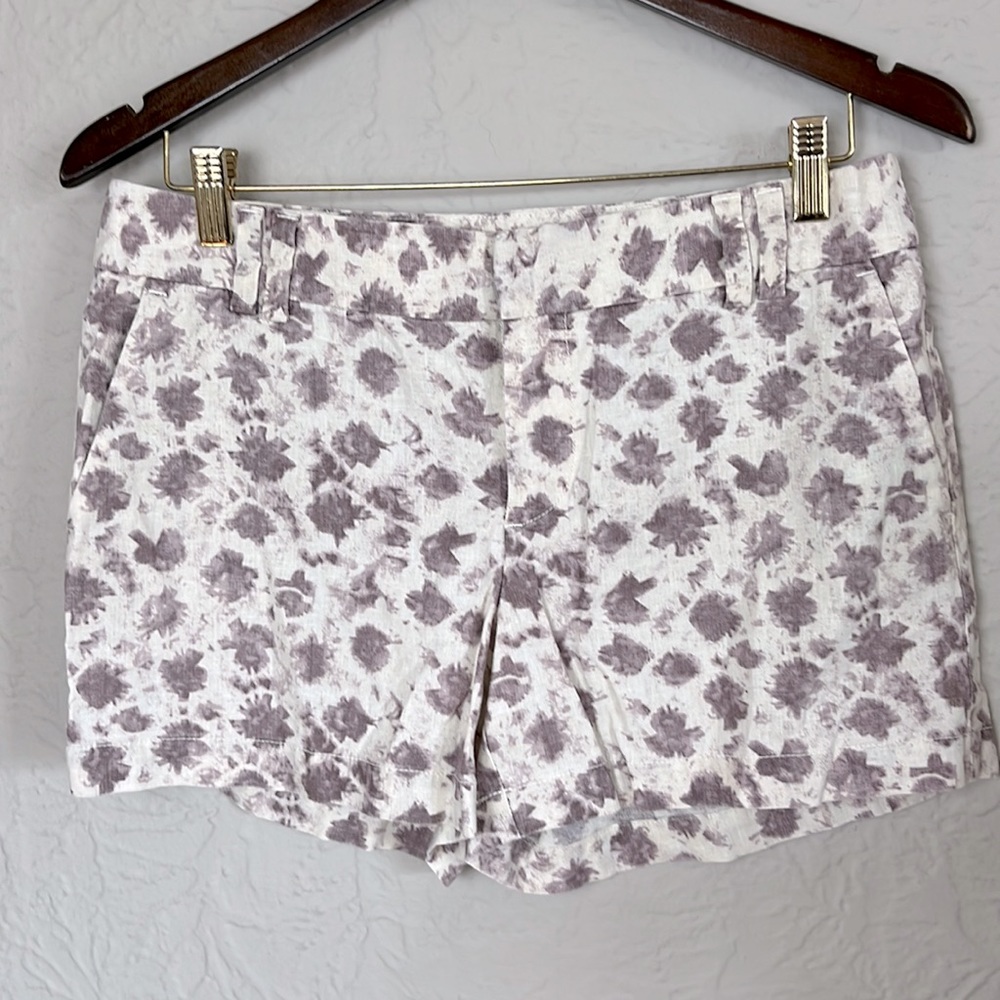 Loft Flowered Linen Shorts